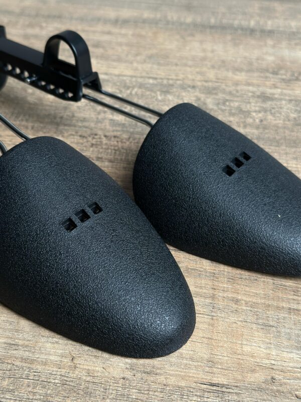 THE SHAPER (SHOE SHAPER) - Image 2